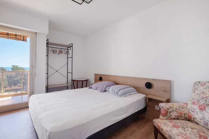 Ferienwohnung für 4 Personen, mit Kinderpool und Balkon, mit Haustier in Antibes - 3