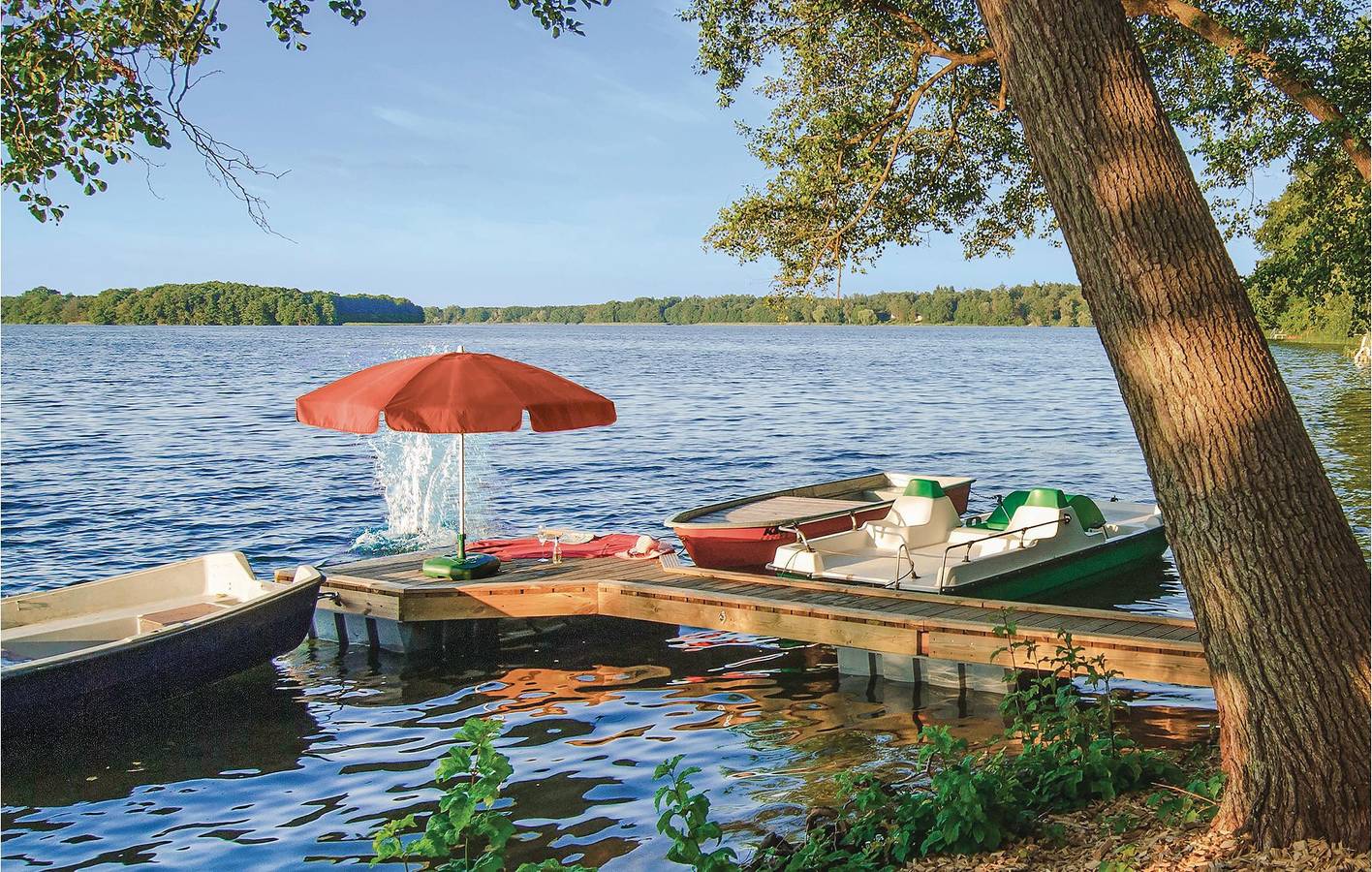 Gemütliche Wohnung mit Terrasse 1km vom Schweriner See entfernt in Pinnow, Ludwigslust-Parchim
