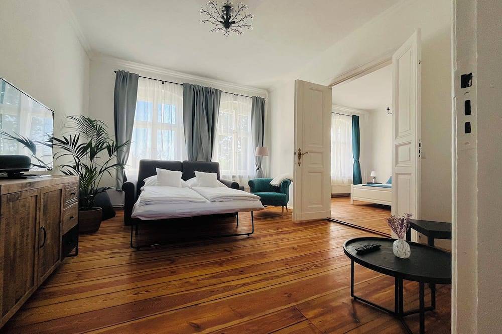 Ganze Wohnung, Besondere Ferienwohnung am Rande der Hauptstadt. in Fredersdorf, Fredersdorf-Vogelsdorf
