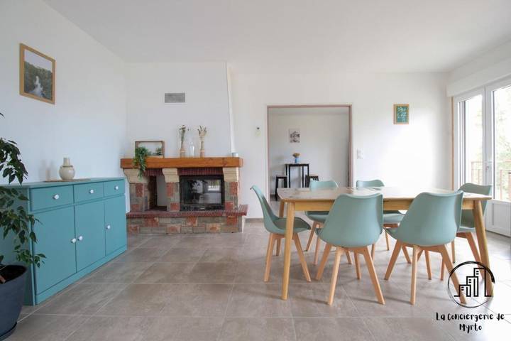 Location de vacances pour 6 personnes, avec Balcon et Jacuzzi ainsi que Terrasse et Jardin à Sainte-Croix (Tarn) - 4