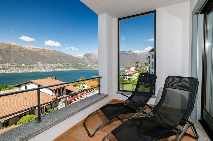 Ferienwohnung für 3 Personen, mit Balkon und Pool - 1