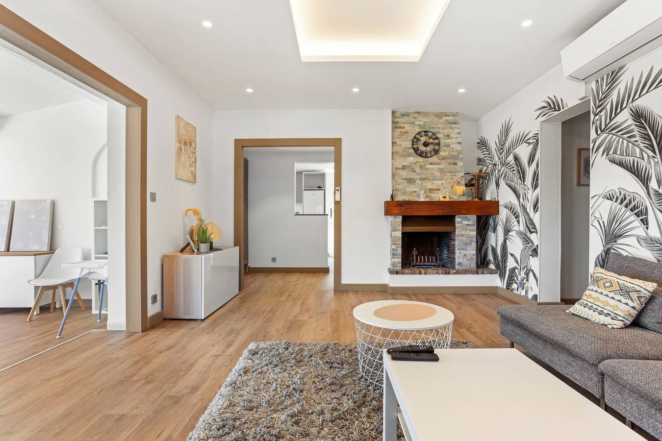 Villa 'Palmier' mit Meerblick, Wlan und Klimaanlage in Roquebrune-sur-Argens, Draguignan Region