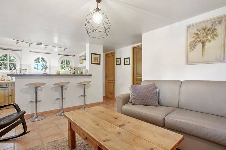Location de vacances pour 4 personnes à Le Val - 2