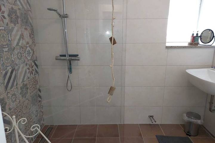 Ferienwohnung für 6 Personen, mit Garten und Balkon in Wallenfels - 2