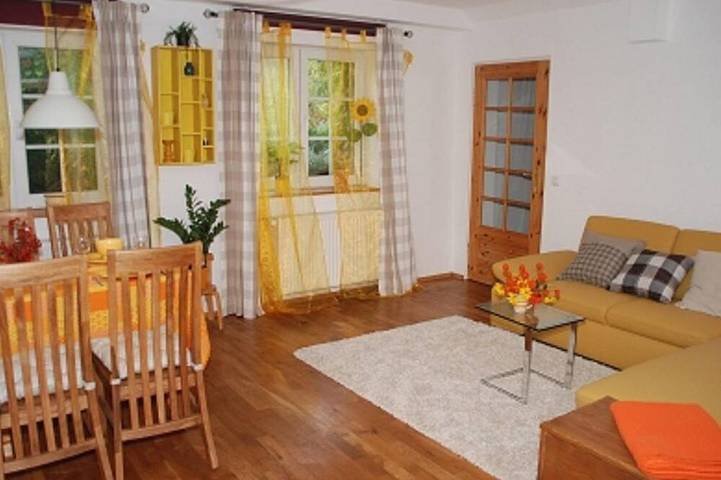 Ferienwohnung für 4 Personen, mit Terrasse in Overath