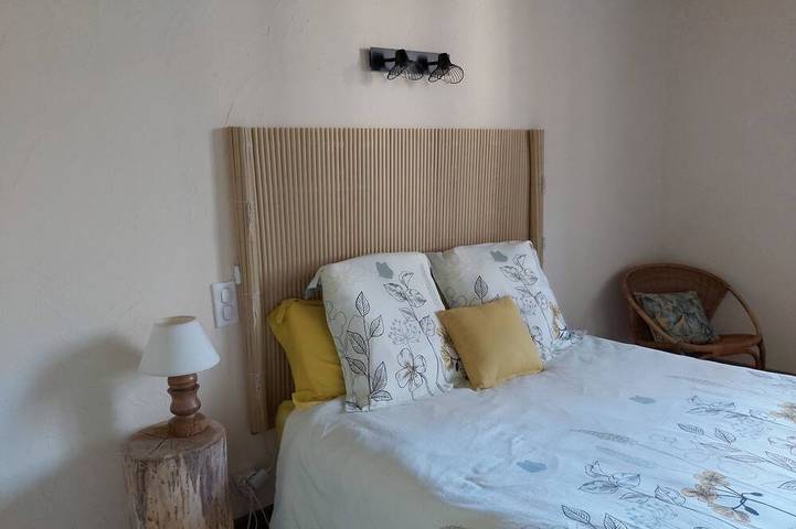 Location de vacances pour 2 personnes, avec Jardin à Francescas - 3