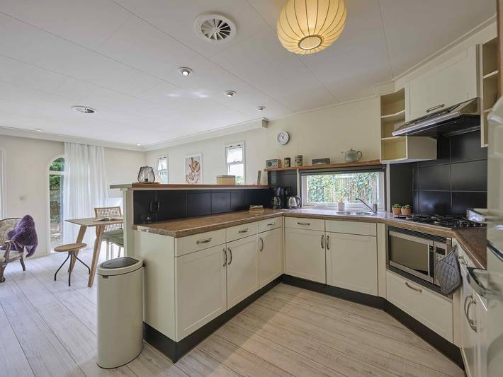 Wunderschönes Chalet mitten im Wald in Veluwe