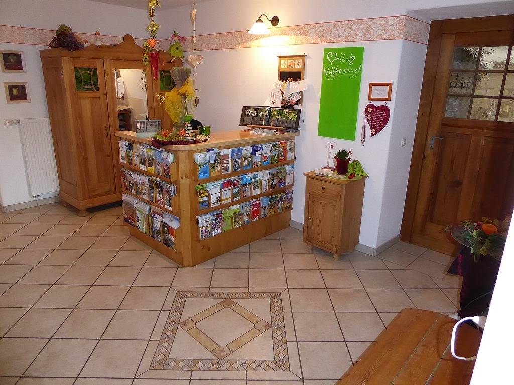 Pension Rosengärtchen - Roseneinzelzimmer in Absberg, Fränkisches Seenland