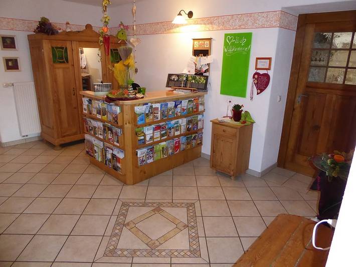 Pension Rosengärtchen - Roseneinzelzimmer in Absberg, Fränkisches Seenland