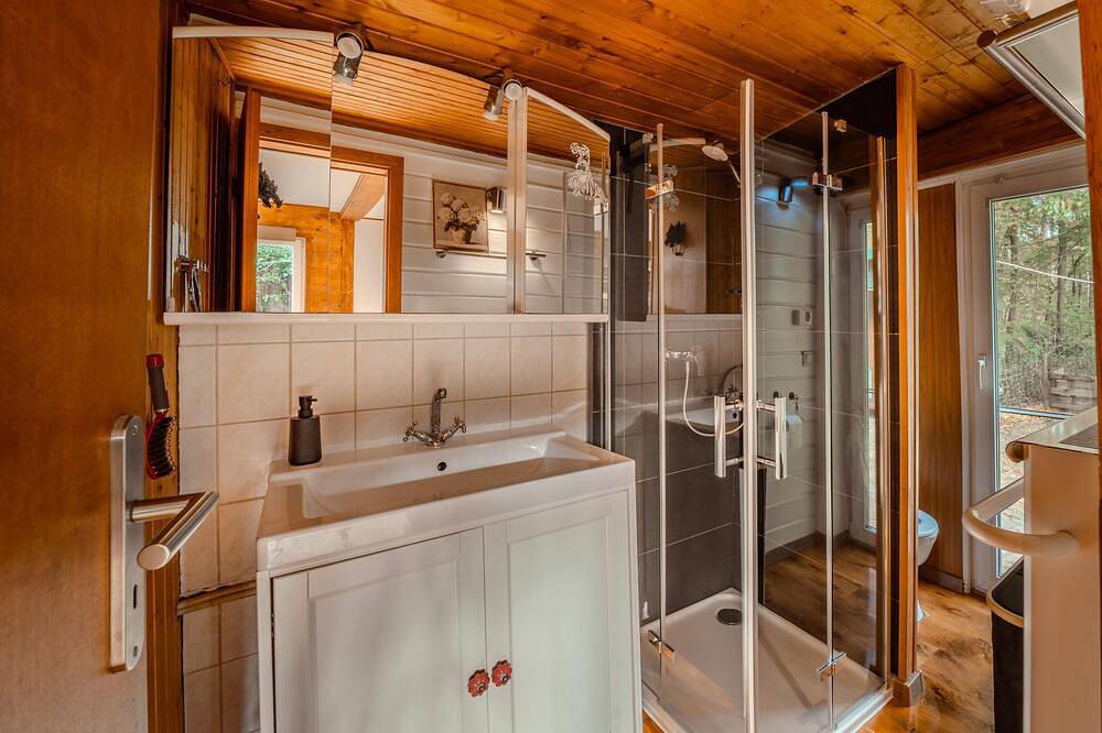 Pure Wald-Energie vor den Toren Hamburgs in Seevetal, Landkreis Harburg