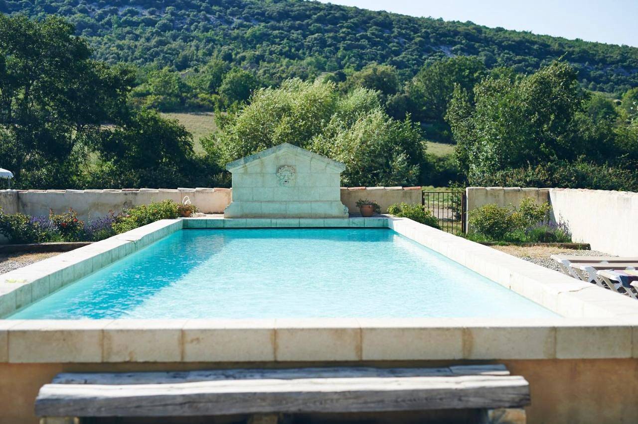 La Fontaine in Simiane-la-Rotonde, Forcalquier und Umgebung