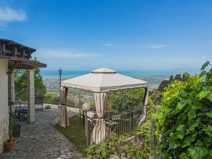 Ferienhaus für 5 Personen, mit Terrasse und Garten in Corsanico Bargecchia