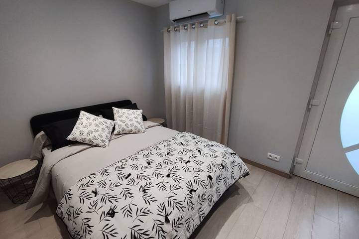 Gîte pour 3 personnes à Dompierre-les-Ormes - 2