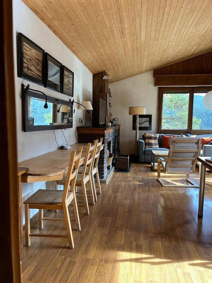 Casa rural para 8 personas en Alp - 2