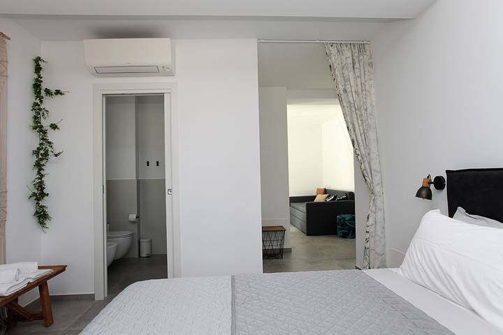 Ferienwohnung für 4 Personen, mit Ausblick und Pool sowie Terrasse und Garten in Fermo - 4