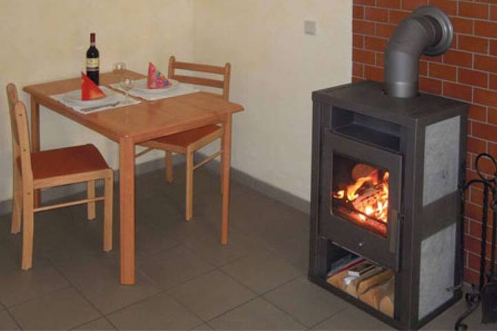 Ferienwohnung für 4 Personen, mit Terrasse und Garten in Kranichfeld