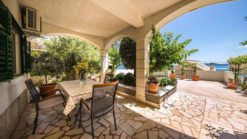 Apartament wakacyjny dla 4 osób, z taras w Pisak