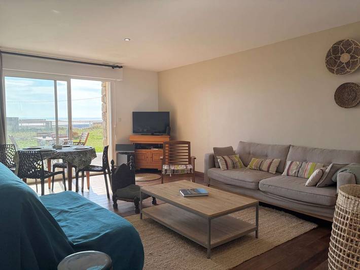 Gîte pour 4 personnes, avec terrasse dans Plage Pors Termen Trebeurden - 2