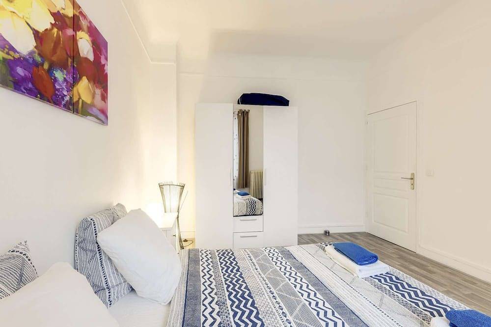 Apartamento entero, Amplio apartamento de 2 habitaciones de 60m2 cerca de París y Cdg in Aubervilliers, Sena-Saint Denis