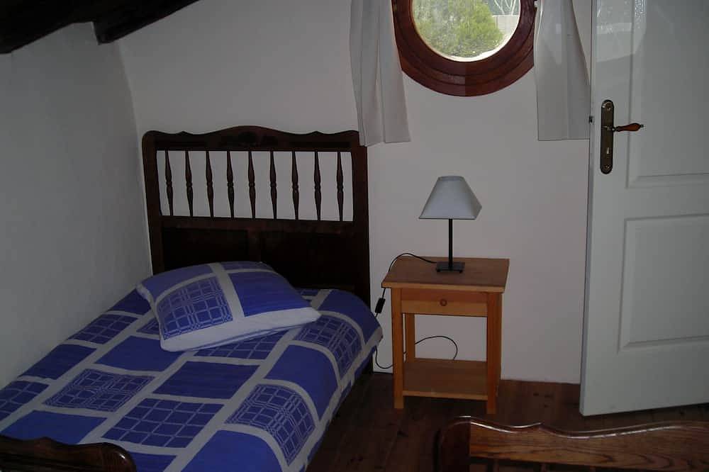 Smallwater Lake Lodge, family & pet friendly with wheelchair access in Clermont, Dax region