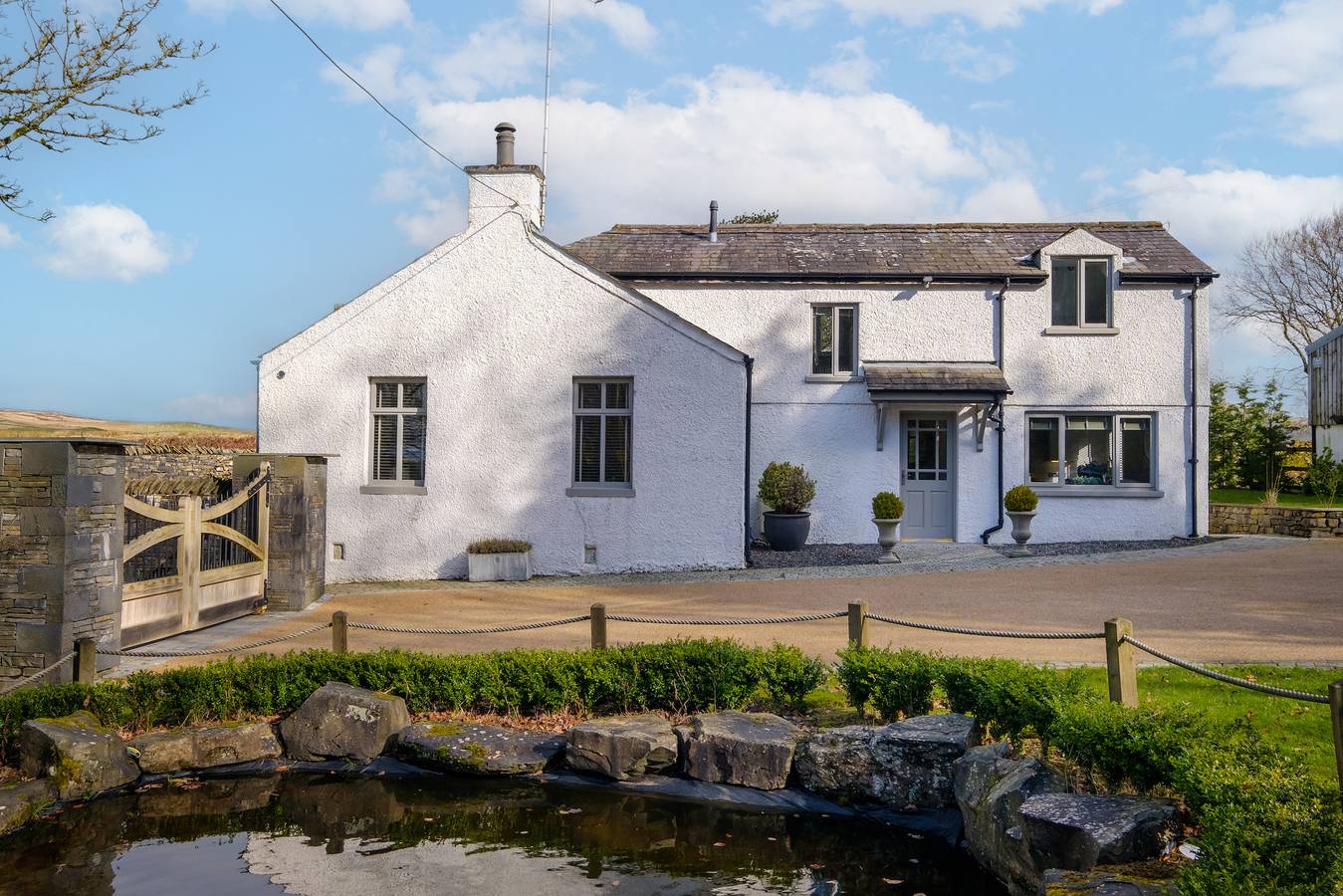 Gate House in Yorkshire Dales National Park