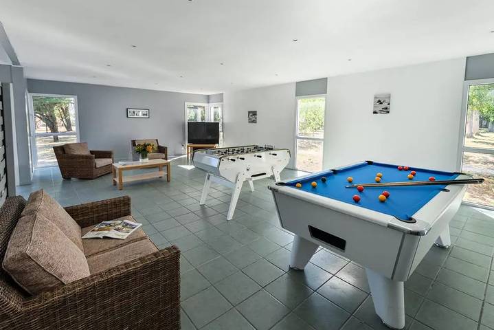 Gîte pour 4 personnes, avec jardin et piscine à Le Verdon-sur-Mer - 3