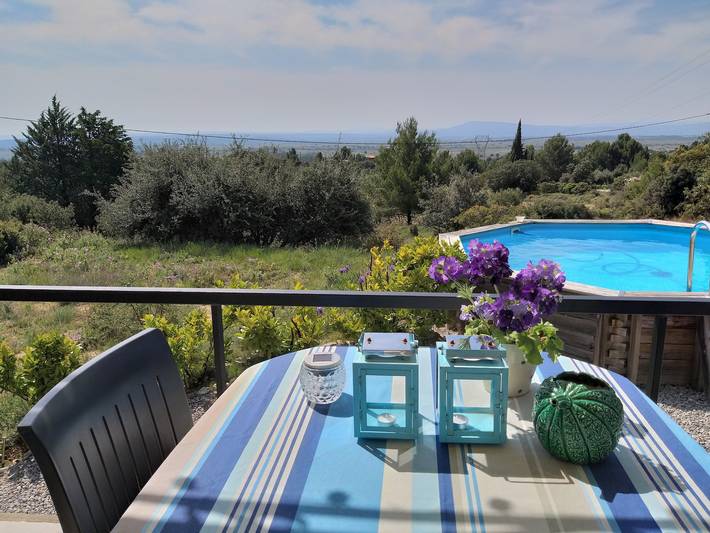 Gîte pour 2 personnes, avec Piscine à Siran - 4