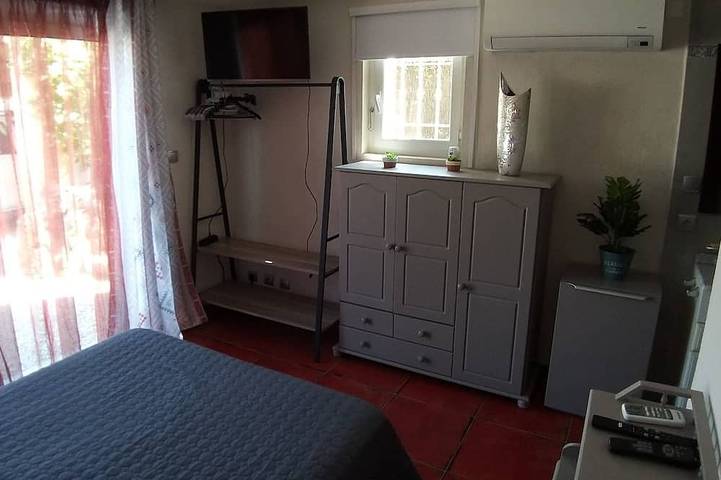 Gîte pour 4 personnes, avec jardin et terrasse à Trans-en-Provence - 3