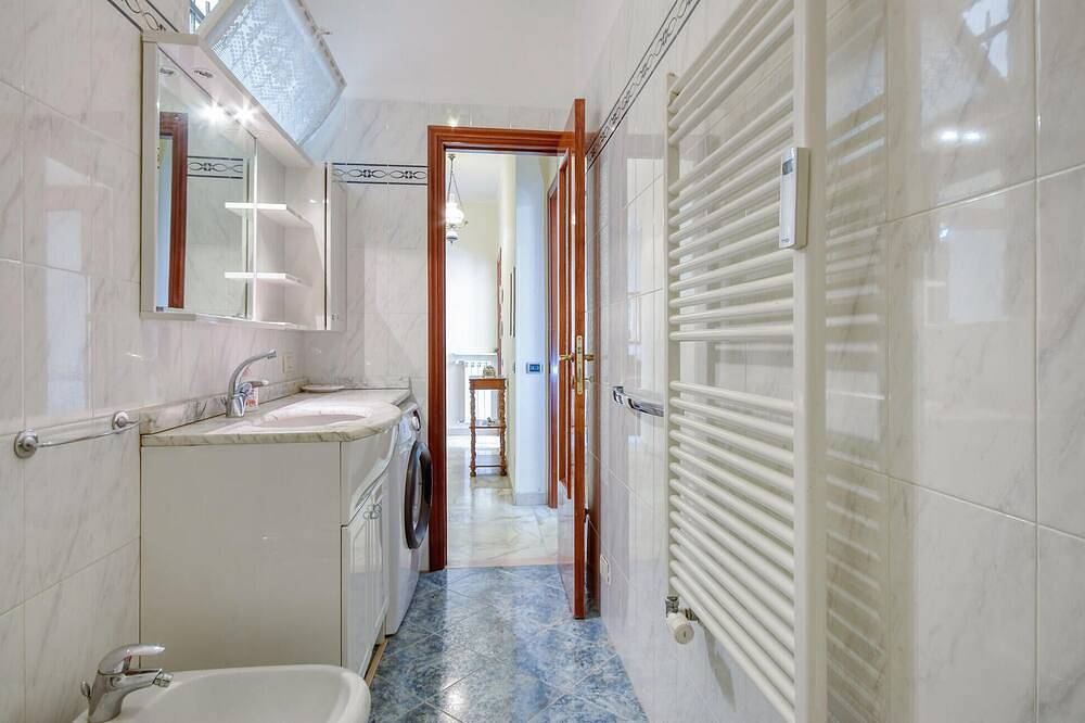 Apartamento entero, Apartamento que admite mascotas en. in Chiavari, Riviera di Levante