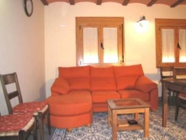 Ganze Wohnung, Appartement 'Tia Antonia' mit Terrasse in Villar de Plasencia, Cáceres und Umgebung