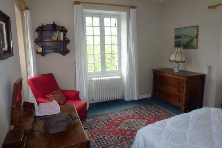 Location de vacances pour 10 personnes, avec jardin et terrasse à Marnac - 2