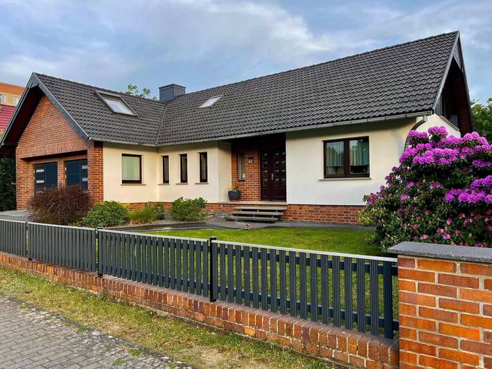 Ferienwohnung für 3 Personen, mit Garten in Cottbus - 2