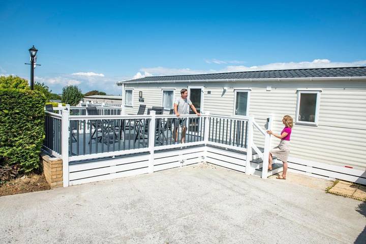 Glamping for 4 people, with Pool in Gower