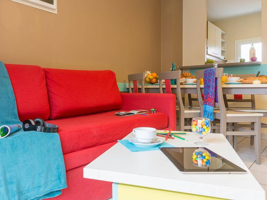 Pierre & Vacances Résidence Port Guillaume - Maison 6 personnes - 1 chambre - Duplex - Cheminée - Terrasse - Rénové in Dives-sur-Mer, Région de Lisieux