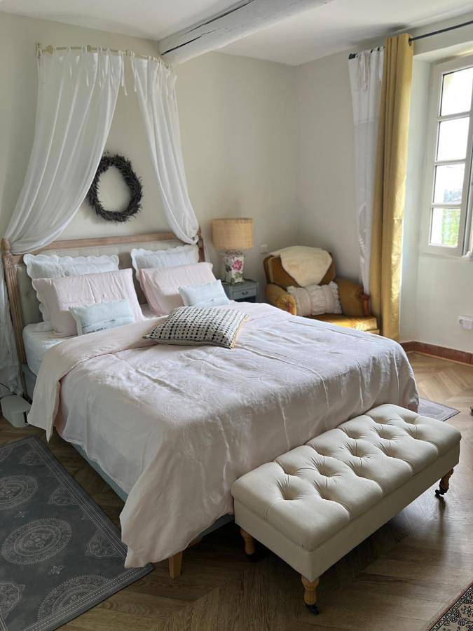 Location de vacances pour 2 personnes, avec piscine ainsi que jardin et vue à Vacqueyras - 3