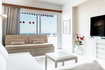 Holiday Rental for 6 People in San Eugenio Bajo, Adeje, Photo 4