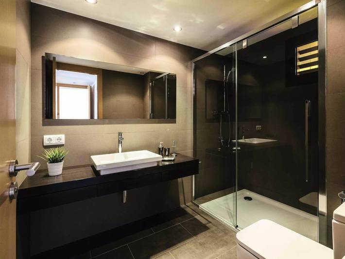 Gîte pour 4 personnes, avec terrasse et piscine dans Platja De Canyelles Petites - 4