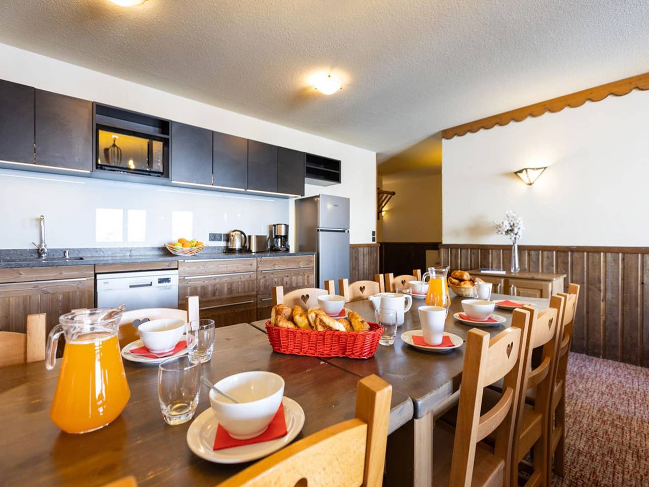 Ganze Wohnung, Chalet in Paradiski mit Ski-Aussicht in Les Arcs, Bourg-Saint-Maurice