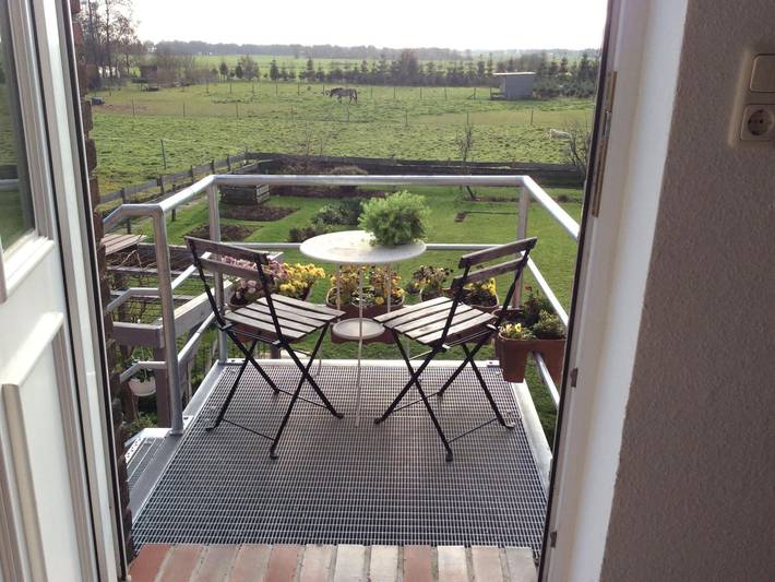 Ferienwohnung für 3 Personen, mit Balkon und Terrasse sowie Garten in Großheide - 2