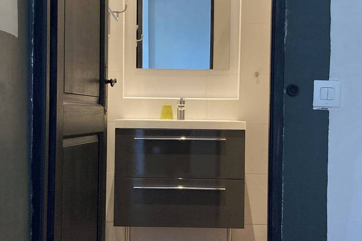 Chambre d’hôte pour 6 personnes, avec piscine et jardin à Montolieu - 4