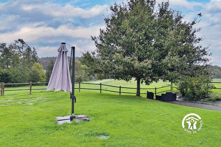 Gîte pour 4 personnes, avec jardin et terrasse, animaux acceptés