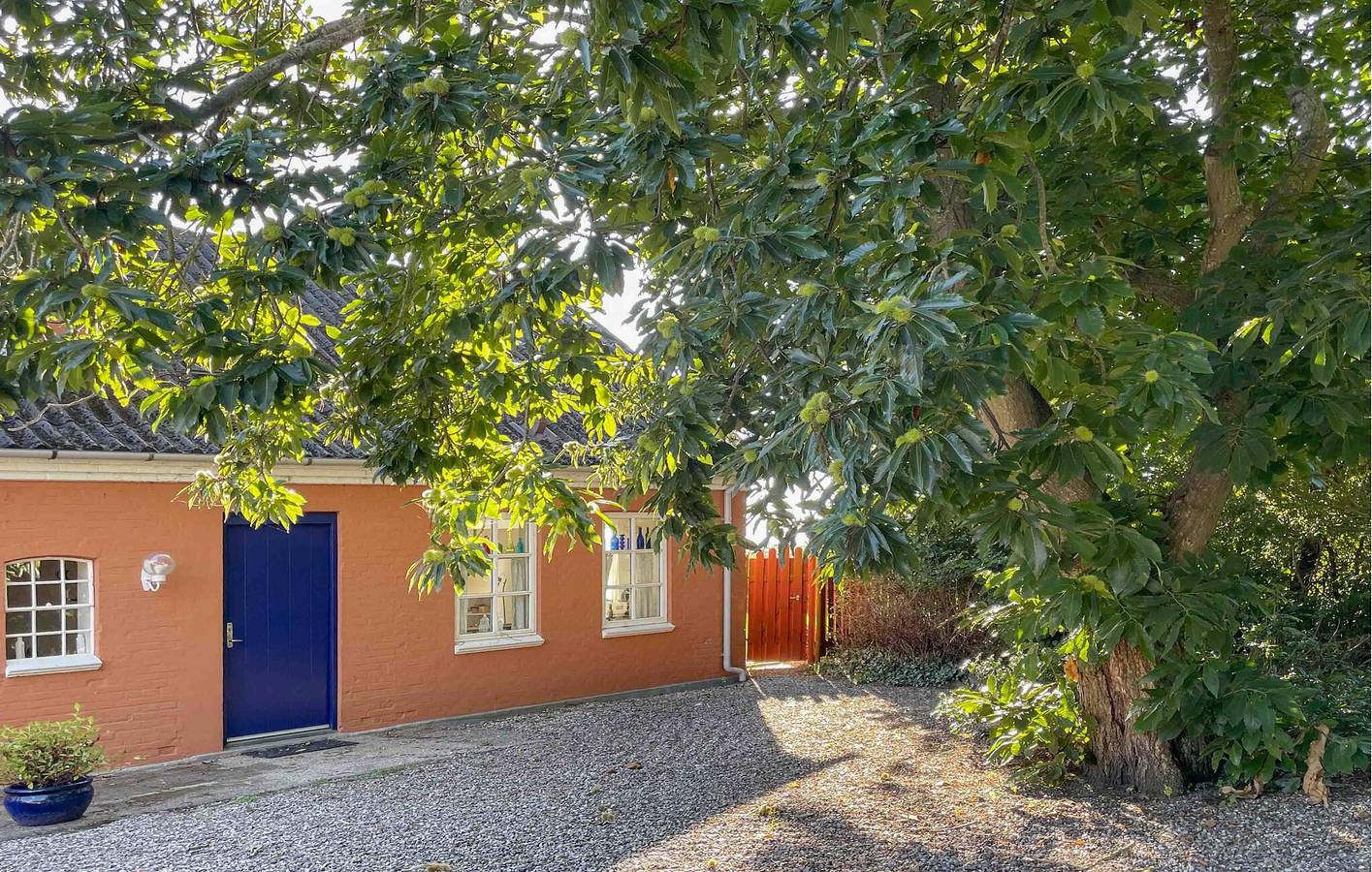 Ganze Ferienwohnung, Ferienwohnung für 6 Personen mit Terrasse in Stoense, Tranekær