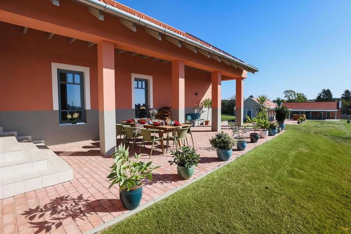 Ferienwohnung für 12 Personen, mit Garten und Ausblick sowie Sauna, mit Haustier - 1