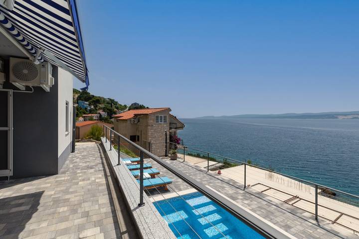 Appartement de vacances pour 4 personnes, avec Balcon/Terrasse et Piscine à Céline