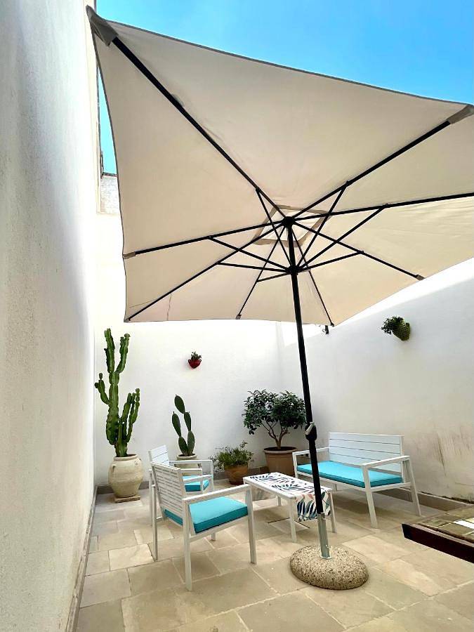 Casa vacanza per 4 persone, con giardino e terrazza in Taurisano