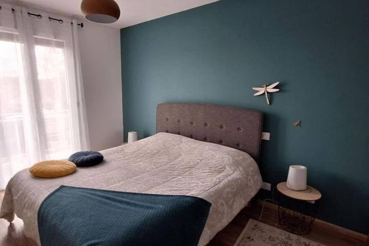 Location de vacances pour 8 personnes, avec vue et jardin à Saint-Yrieix-la-Perche - 2