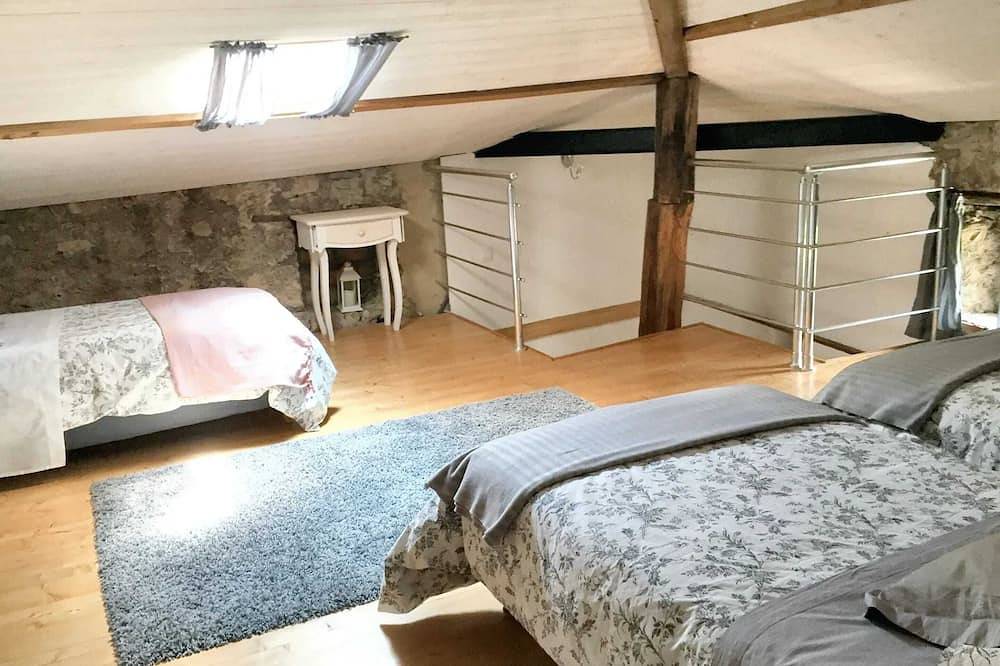 Homerez - House in Saint-André-de-Cruzières in Saint-André-de-Cruzières, Cévennes