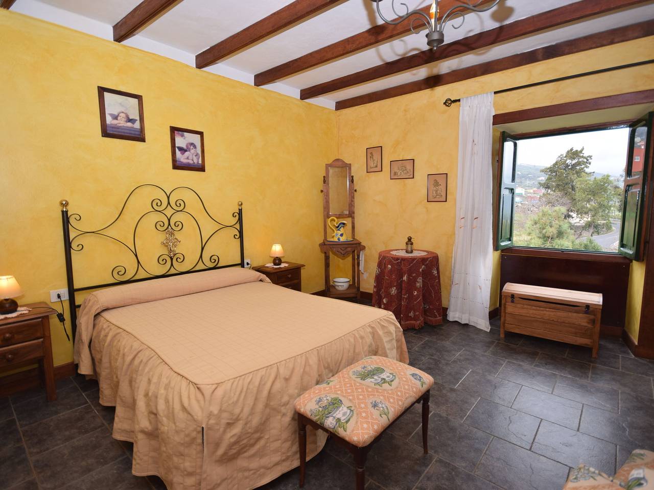 Maison troglodyte à Tenerife avec piscine in El Sauce, La Orotava