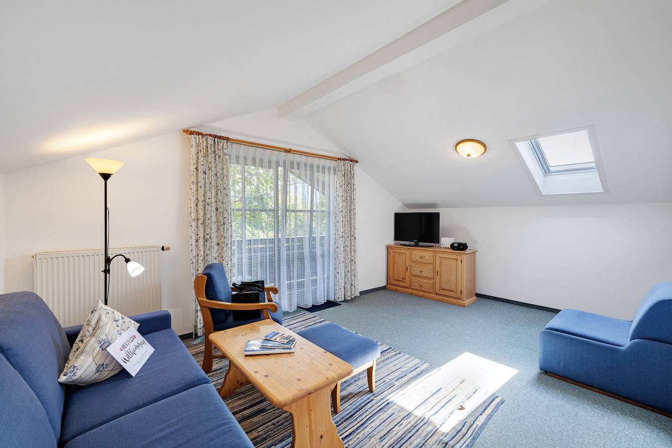 Ganze Wohnung, Ferienwohnung 'Brünnstein-Zimmer 60' mit Bergblick, Gemeinschaftsgarten und Wi-Fi in Oberaudorf, Bayerische Alpen