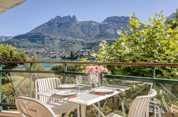 Gîte pour 4 personnes, avec jardin et balcon à Duingt
